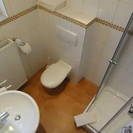Studio Fuer 2 Pers Mit Du/wc Apartament
