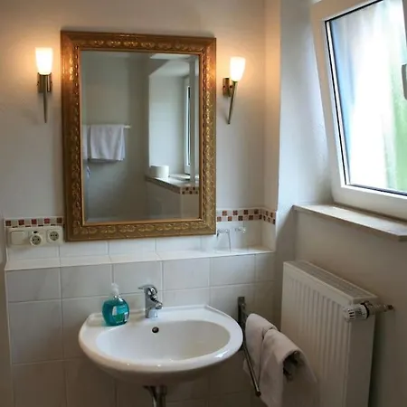 Studio Fuer 2 Pers Mit Du/wc *