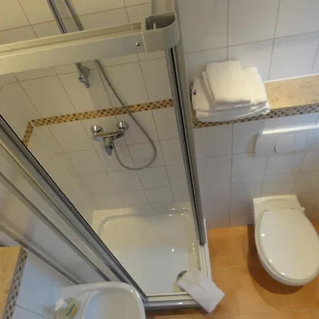 Studio Fuer 2 Pers Mit Du/wc شقة *
